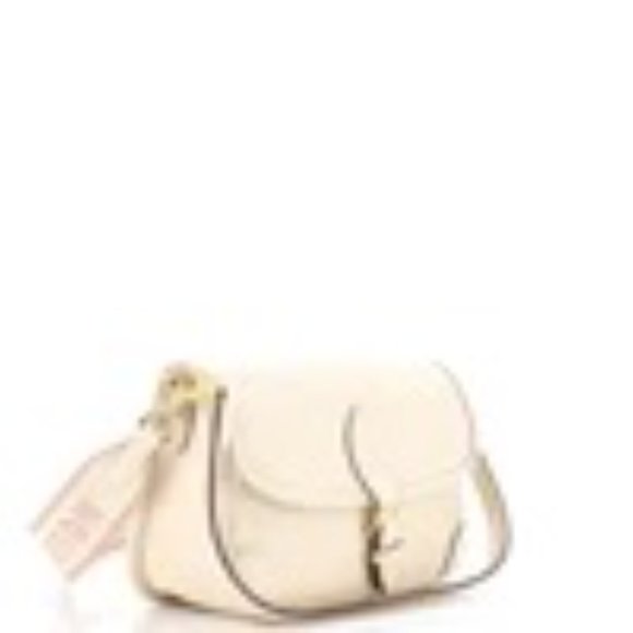 Louis Vuitton Diane Monogram Leather/ Crossbody Bag  With Flap Closure - Picture 2 of 13